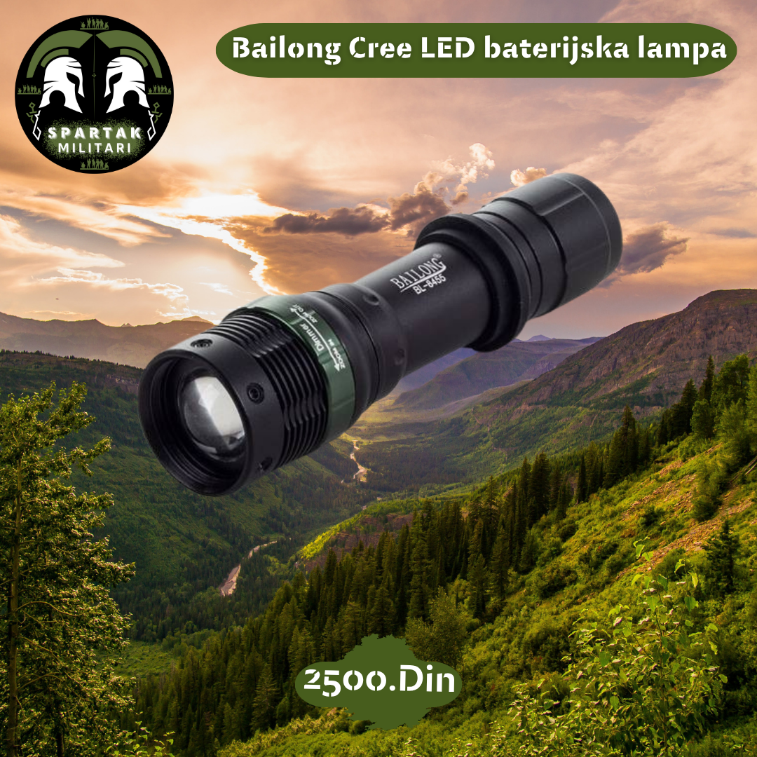 "Bailong Cree LED baterijska lampa sa natpisom BAILONG BL-8455, zum objektiv i planinska pozadina"